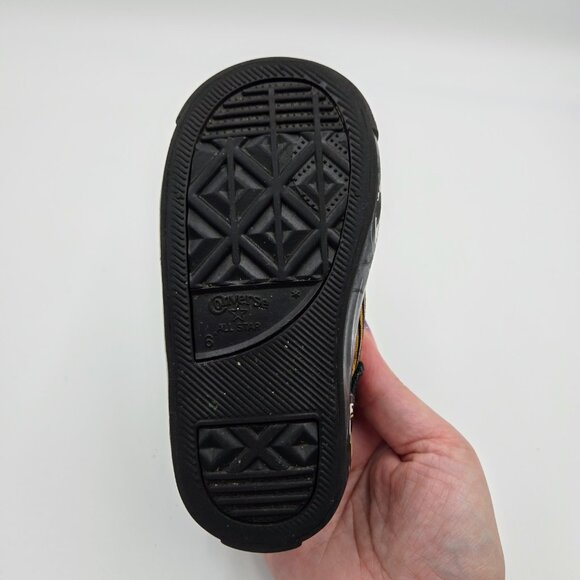 Batman Converse Trainers Size 6 Infants Kids Rare Read - Picture 8 of 16